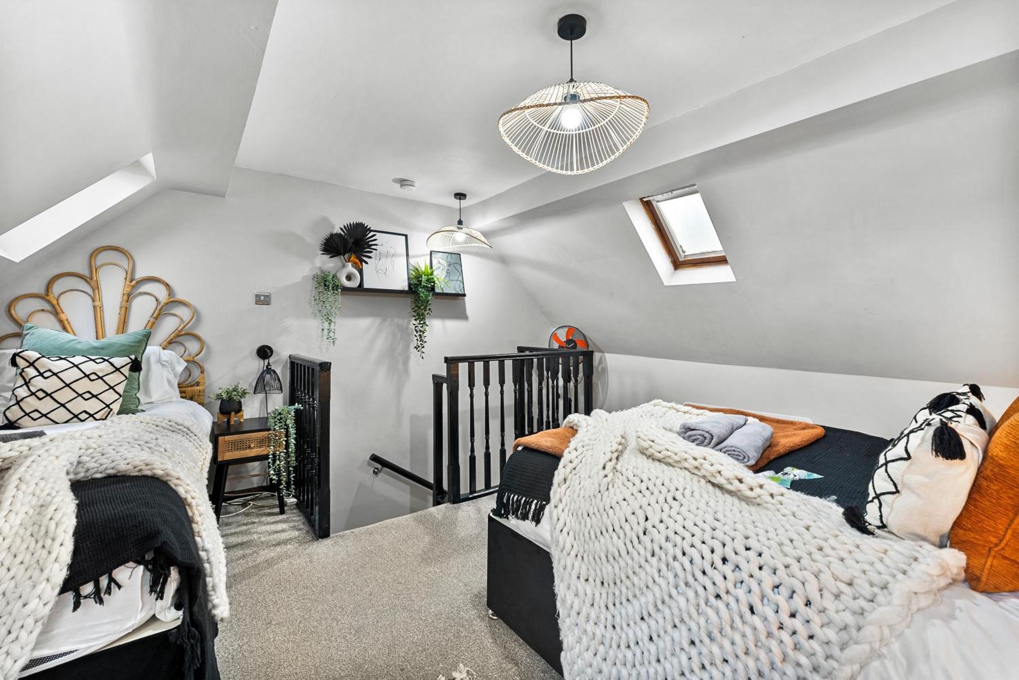 30 Percent Off! Elegant Cottage Of Whitby - Sleeps 5 Εξωτερικό φωτογραφία